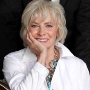 Betty Buckley